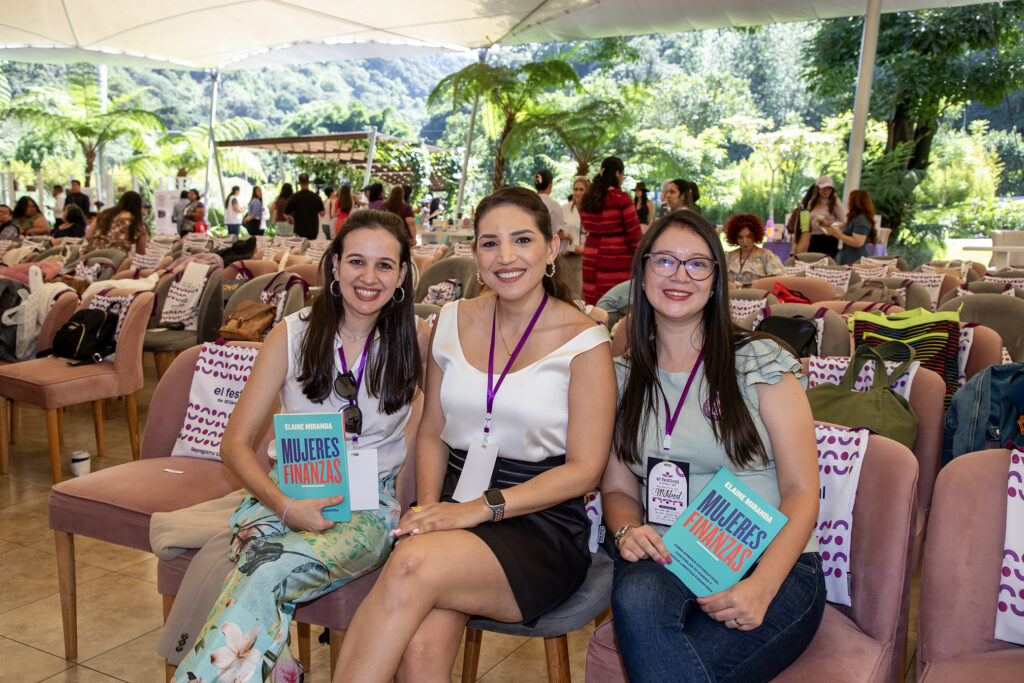 ReprogrAmarte_30Libros_20 Julio 2025_0129_RMussapp copy